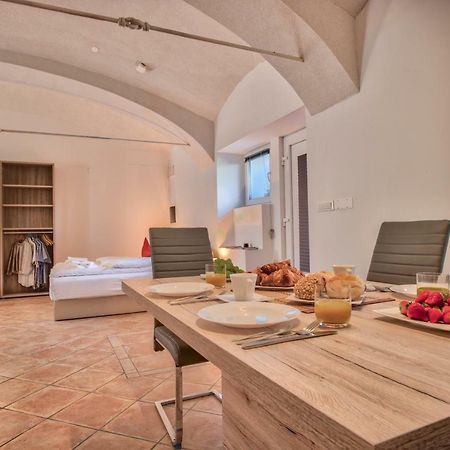 לובליאנה Apartment Pod Velbi מראה חיצוני תמונה