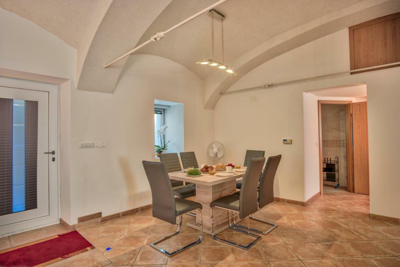 לובליאנה Apartment Pod Velbi מראה חיצוני תמונה